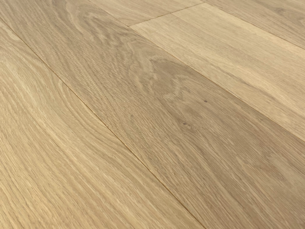 Euro Oak Tiber (wirebrushed)